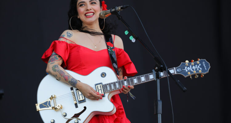 Mon Laferte anunció el particular género musical que tocará en su nuevo disco