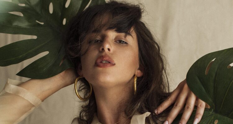 Álbum y COLORS, Nathy Peluso demostró que octubre le queda bien