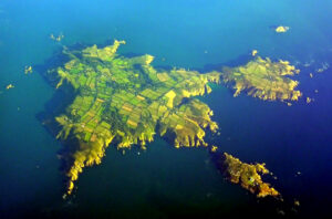 ¿Te animás? Sark, la paradisiaca isla británica busca extranjeros para aumentar su población