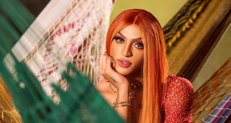 Pabllo Vittar lanzó "111 DELUXE", un disco que homenajea su historia e influencias musical