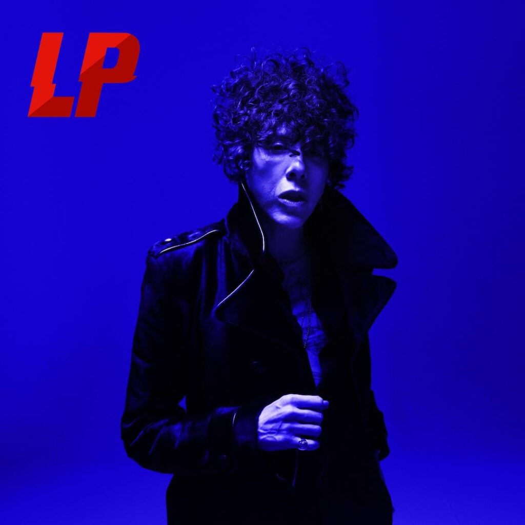 LP presentó su nuevo single: “How low can you go”