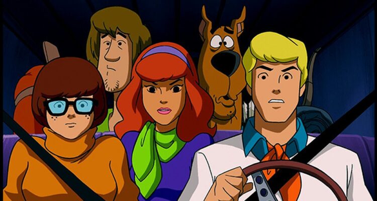 Se viene una serie de Velma de Scooby Doo y será “una comedia para adultos”