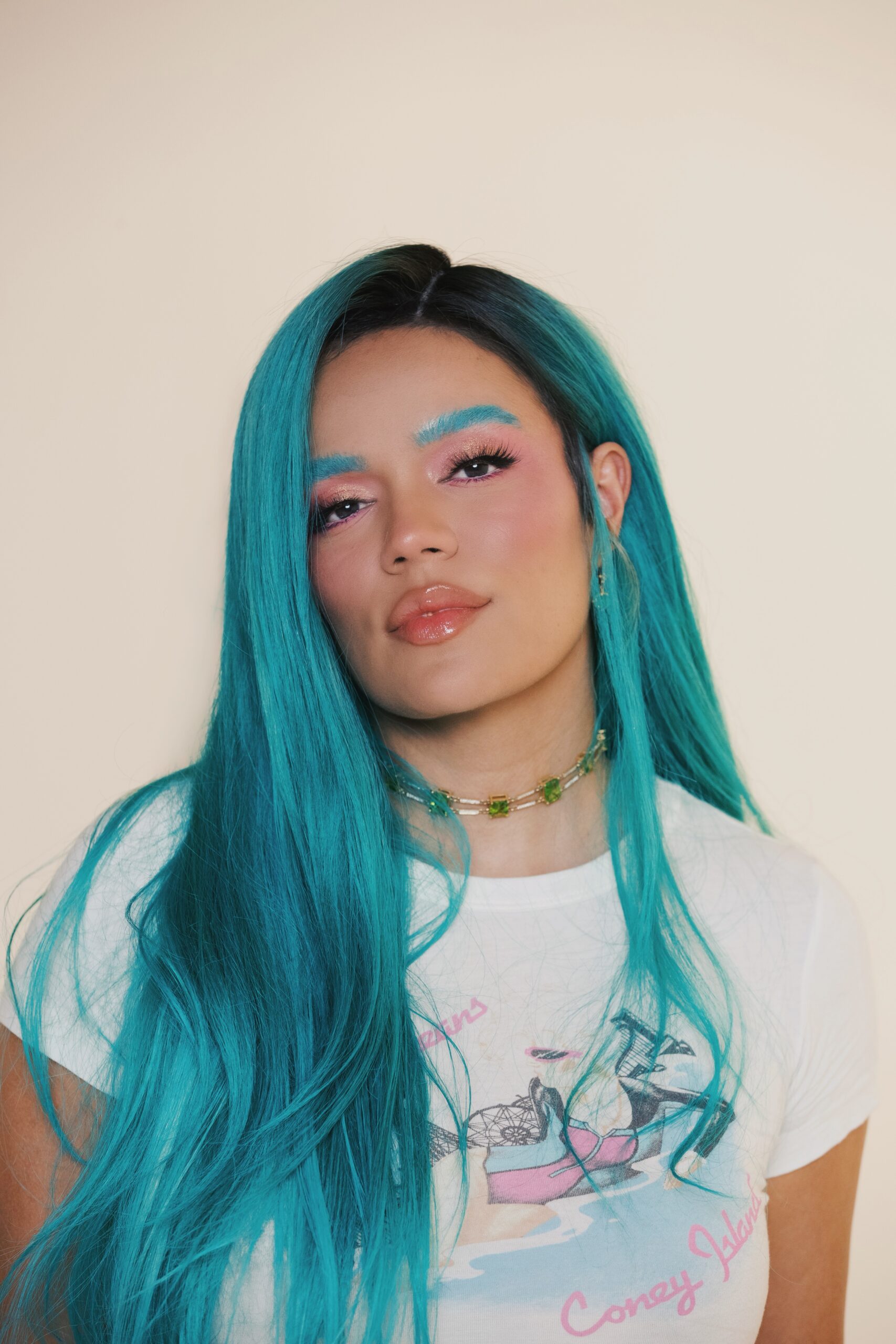 Karol G: Instagram'S Queen - q5u2h0u